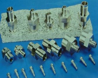 CNC υψηλής ακρίβειας SUS303 0.01mm γυρίζοντας γυρισμένα συνδετήρες μέρη
